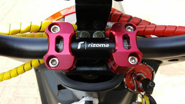 Suzuki Honda Yamaha Motorcycle Modified Parts Handlebar Riser Kit 7 / 8" 1 / 8" Universal Bar Clamps