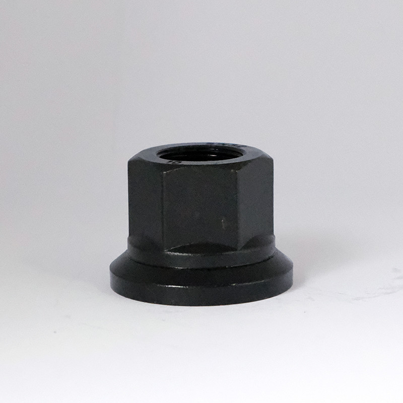 Electrogalvanized Custom Wheel Lug Nuts M22x1.5 32mm Hex Size