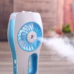 Novelty gifts items USB rechargeable cooling air fan that blows stand water mist