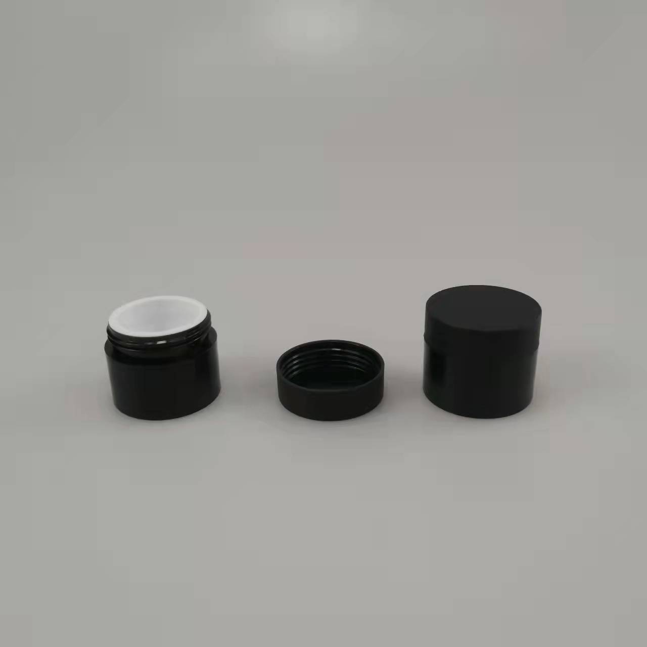 10g Mushroom Cream Jar for Cream Packaging made of PP Plastic Injection Molding