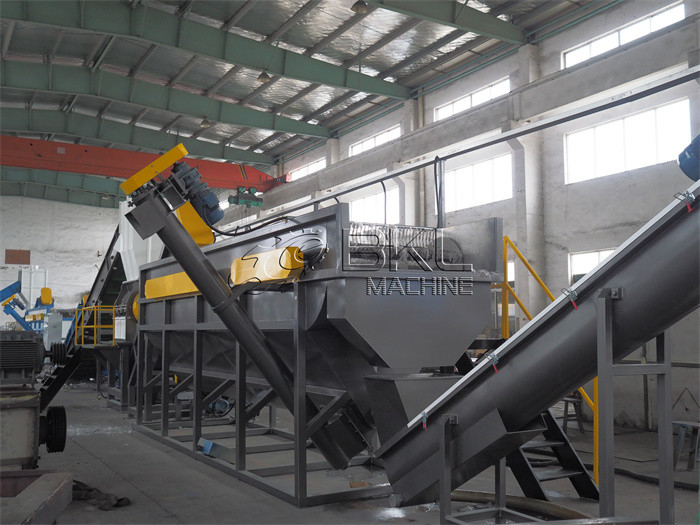 PP HDPE Pet Flakes Washing Machine 500kg H Plastic Scrap Dryer Machine