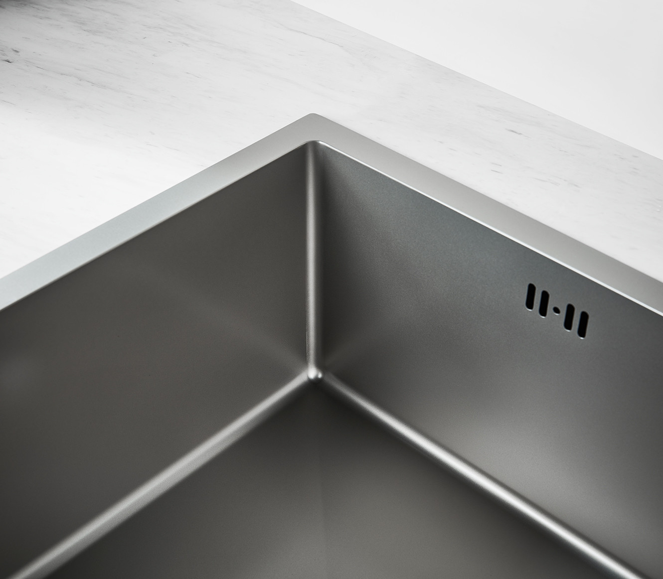 stainless steel Sus304 Kitchen Sink Gun Grey Color Under Counter