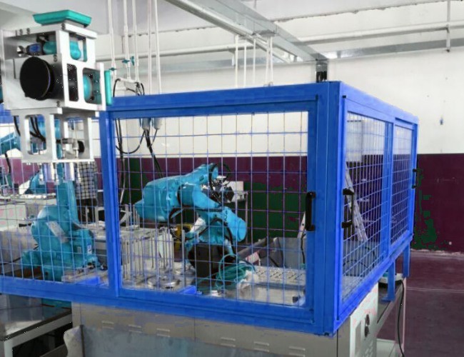 1m 1.2m Heavy Duty Welded Wire Mesh , Machines Facility Guarding Wire Mesh