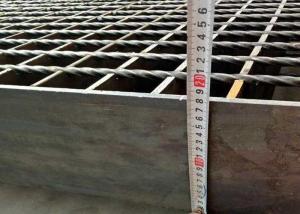 China Industrial Catwalk Heavy Duty Bar Grating Hot Dip Galvanized Feature wholesale