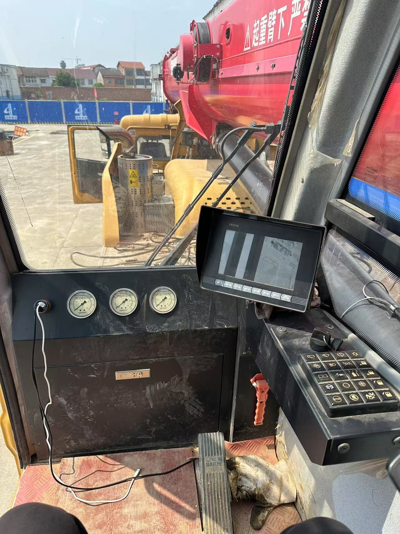China Construction Lifting Equipment Cranes Hydraulic Truck Mounted Used SA NY STC250T4 25t Mobile Truck Cranes Price for Sale