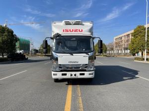 China Good Temperature Control Isuzu M100 Refrigerated Truck Light Trucks wholesale