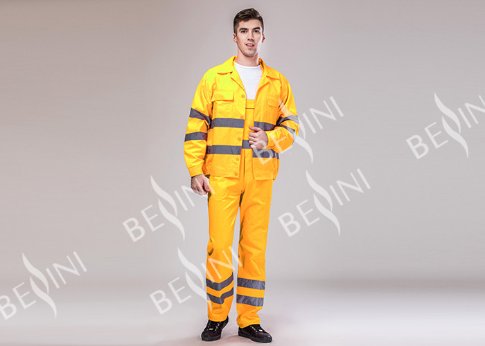 Lightweight Construction High Visibility Clothing , Reflective Safety Apparel