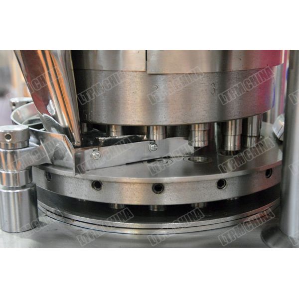 ZP-17D Chemical Rotary Tablet Press Machine / Pill Press Machine 20-40 Rpm