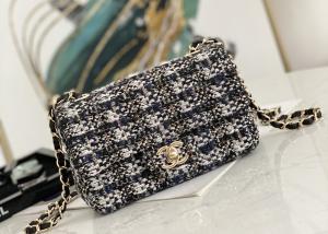 China Mouth Cover Luxury Chain Bag Stitching Wool Metal Collocation wholesale