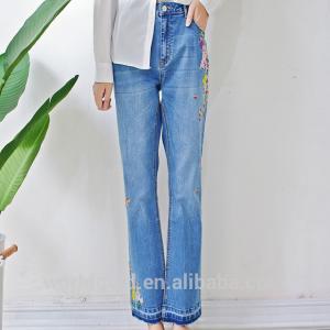 China Embroidered Women Denim Wide Leg Pants , Girls Loose Fit Jeans Breathable wholesale