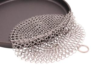 China 6'' SS Round Cookware Chainmail Scrubber Cleaning Cast Iron Pan wholesale