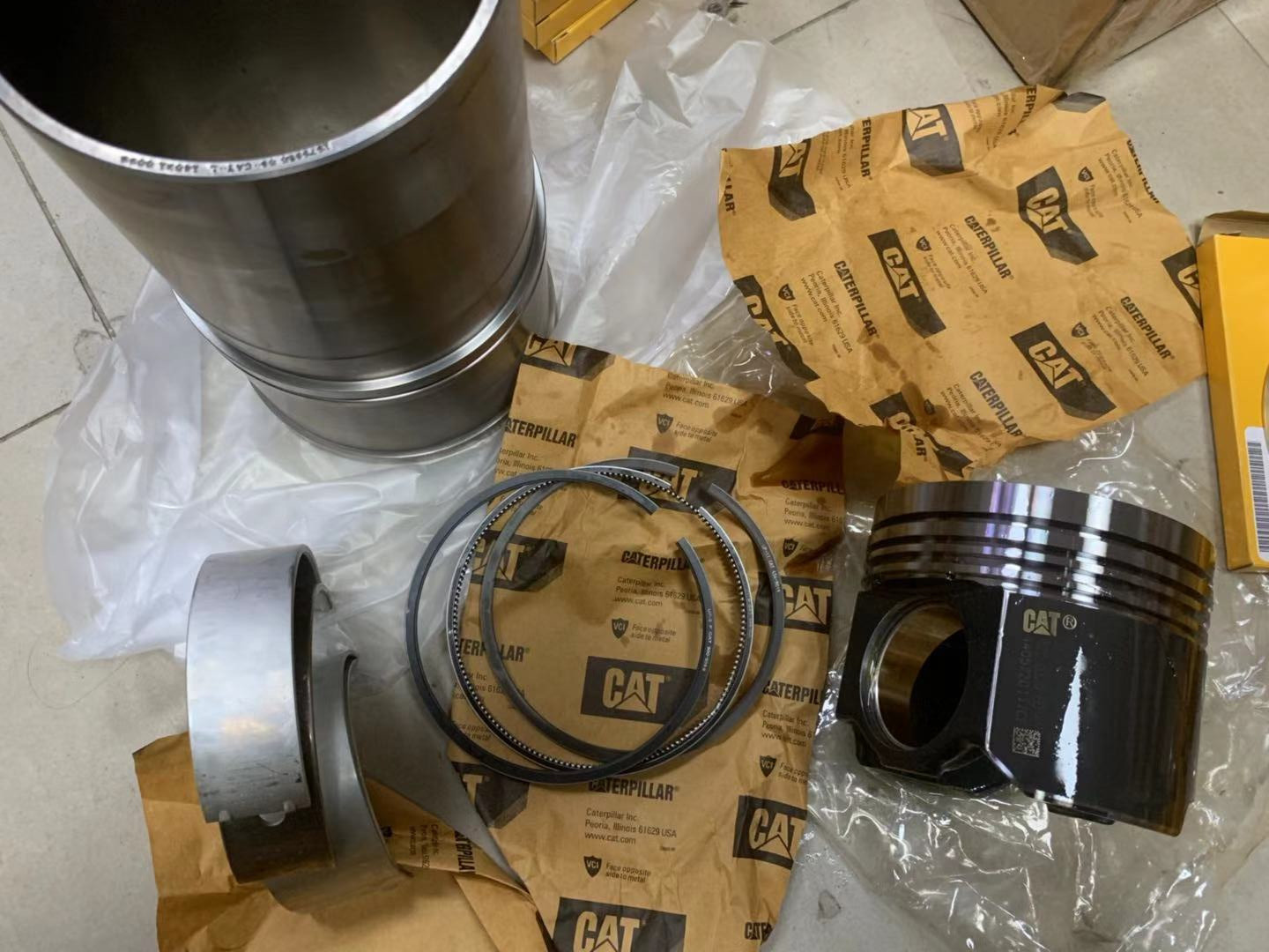 Cylinder Liner C3.3 Piston Ring C3.4 Liner Kit C3.4B Piston Set C4.2 Sleves Piston