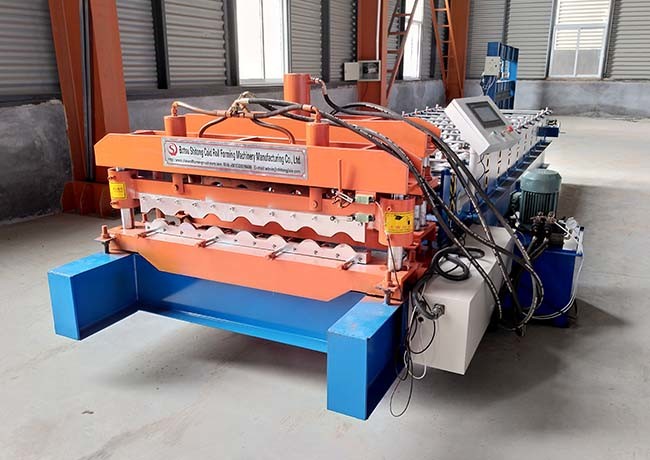 Half Round Roof Tile Making Machine , Full Automatic Glazed Tile Forming Machine