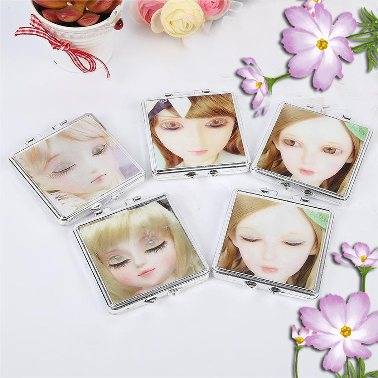 Mini Desk Compact Make-Up Cosmetic Vanity Dressing Standing Portable Makeup Mirror