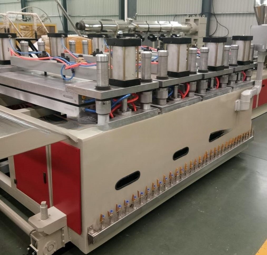 Solid WPC Foam Board Production Line / Making Machine