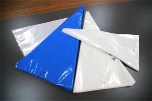 China PE Disposable Icing Piping Bags Food Grade For Cake Decorating / Candy Packaging wholesale