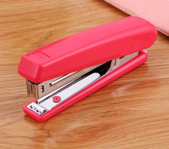 Red Color 10 Sheets Paper Available #10 staple Plastic And Metal Material Stapler