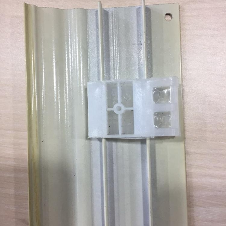 Customized Wood Grain Aluminum Extrusion Smooth Floor Skirting Board