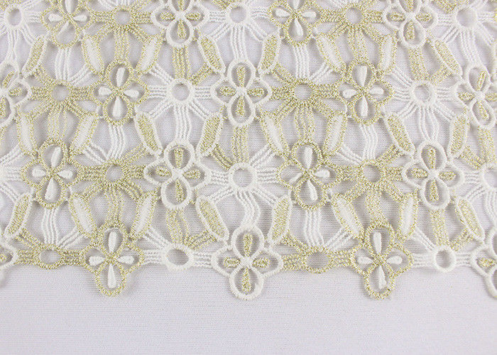 Polyester Lace Fabric With Floral Lace Designs Metallic Fabric For Fashion Garment
