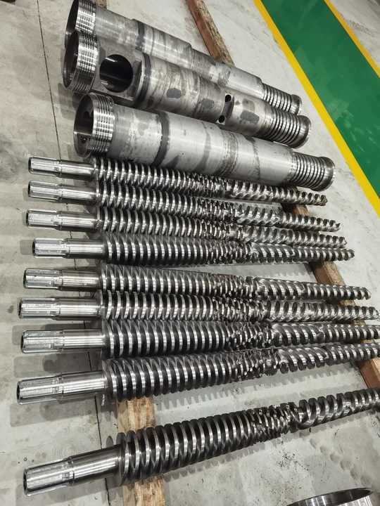 Chrome Plating Conical Twin Screw Extruder Barrel For Pvc Sheet 65/132