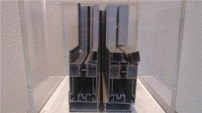 Professional 6063 Aluminum Window Profiles Thermal Break Extrusion