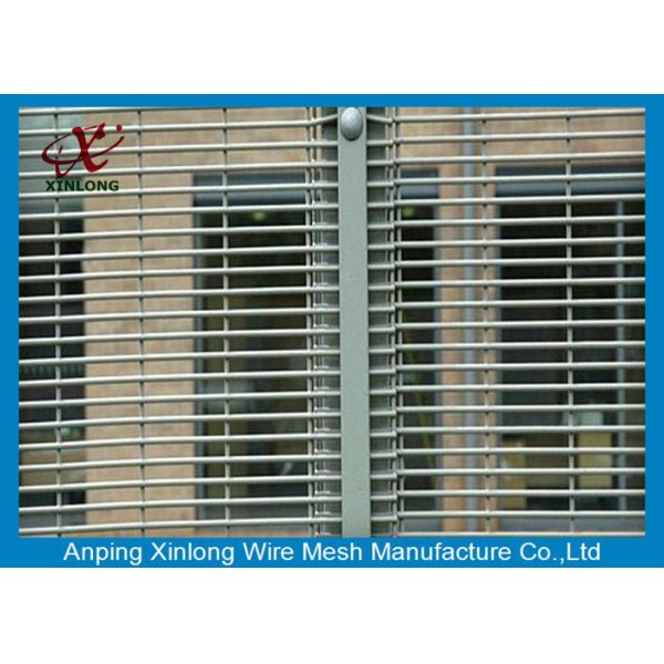 Professional Hot Dipped Galvanized Welded Mesh Security Fencing For Protection 2.0m Height