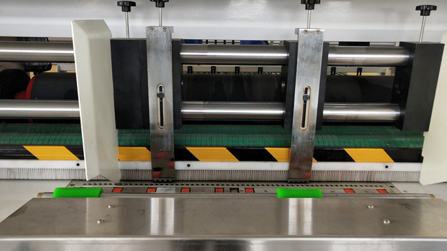 Rotary Carton Box Die Cutting Machine With Lead Edge Feeding In China
