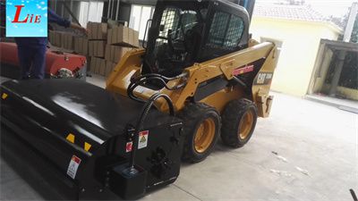 Lujie Sweeper Box Broom Skid Steer 72 Attachment skid steer broom attachments