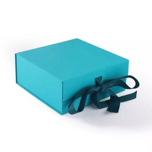 Luxury Paper Magnetic Gift Box Human Hair Wig Extensions Christmas Carton