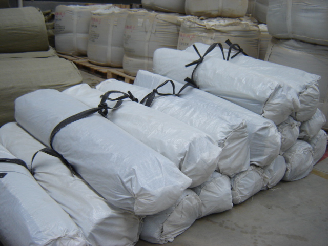 CE Certified 3500g-12000g Bentonite Clay Liner Waterproof Bentonite Blanket for Landfills