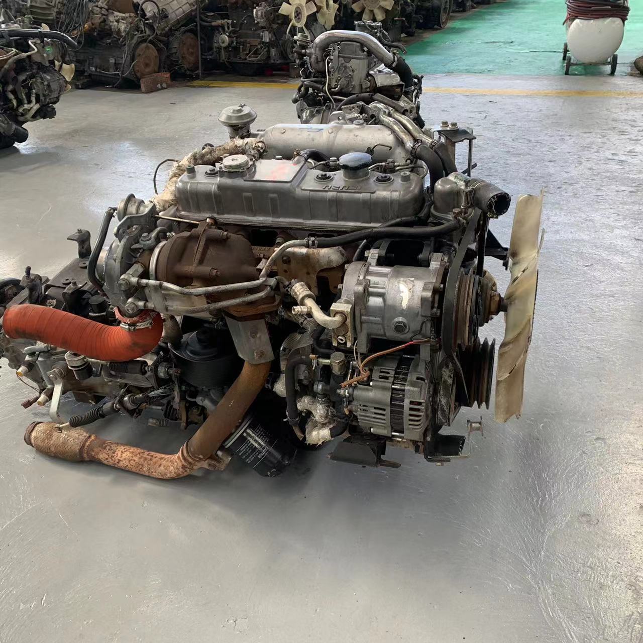 Boost Your D-MAX's Performance with Our I suzu 4JB1T Diesel Engine and Jeep Gearbox