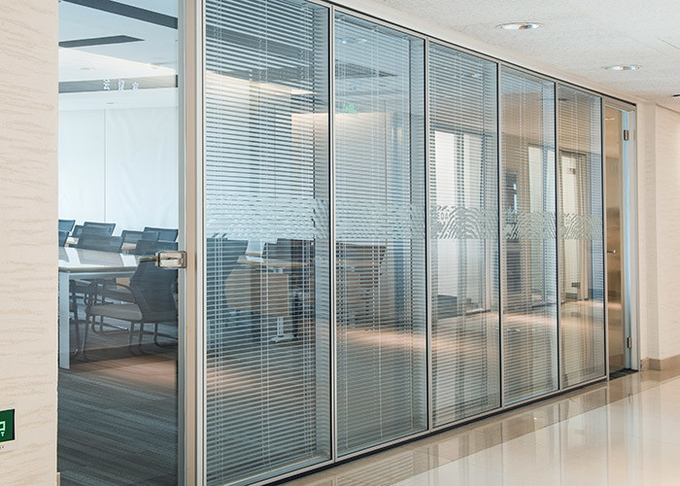 Sound Insulation Glass Partition Wall Flexible 90mm Thickness Single Double Glass