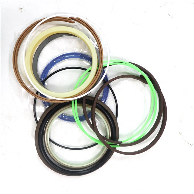 VOE14514455 Boom Arm Cylinder Excavator Seal Kit EC240B 14589134 14514455