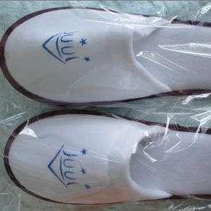 China Bedroom Washable Hotel Slippers Breathable Eco Friendly For Spring wholesale