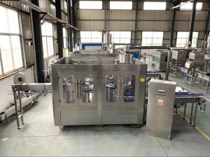 China Micropressure SS304 6000BPH Soft Carbonated Drink Filling Machine wholesale