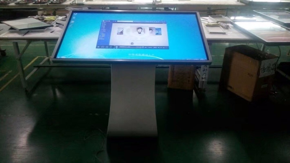 Smart HD 32" Inch LCD self-service interactive kiosk touchscreen with Android and Win10/11 OS PC OEM/ODM