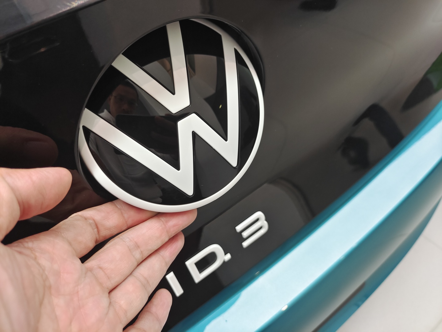 Volkswagen RWD Hatchback ID3 2024 Prime Electric Car 0km Used with 450km Pure Electric Range and 170 Horsepower Motor