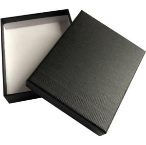 China Hot Foil Stamp Offset Printing PMS CMYK Lid And Base Box Clothing Packaging Box wholesale