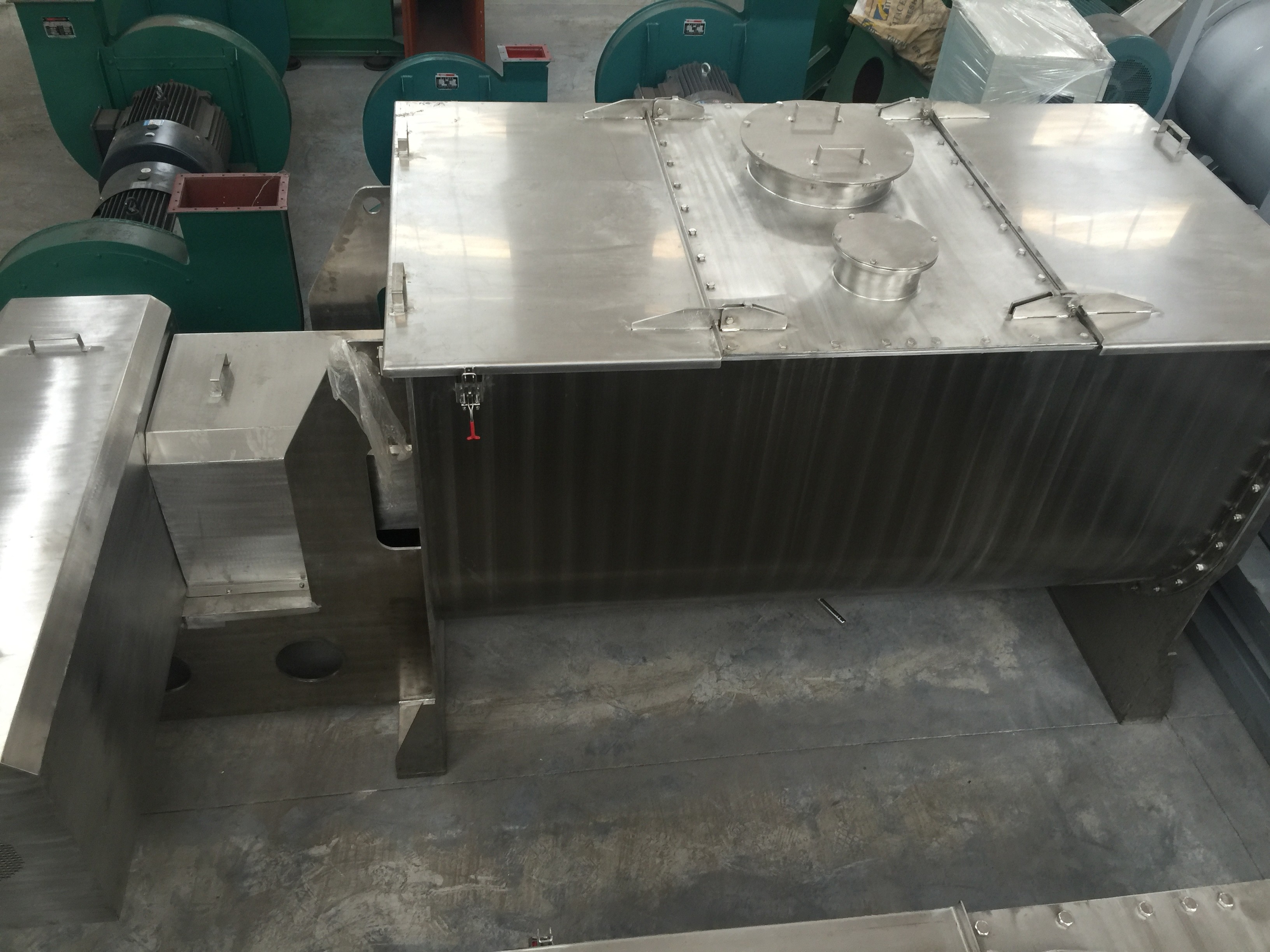 30L - 10000L Volume Horizontal Industrial Ribbon Blender Machine HMI / Button Control
