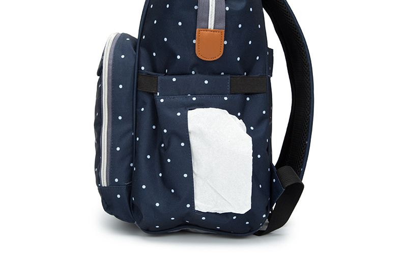 Factory Hot Sell Diaper Bag Large Capacity Mommy Maternity Nappy Backpack with USB Stroller Hooks for Baby Car