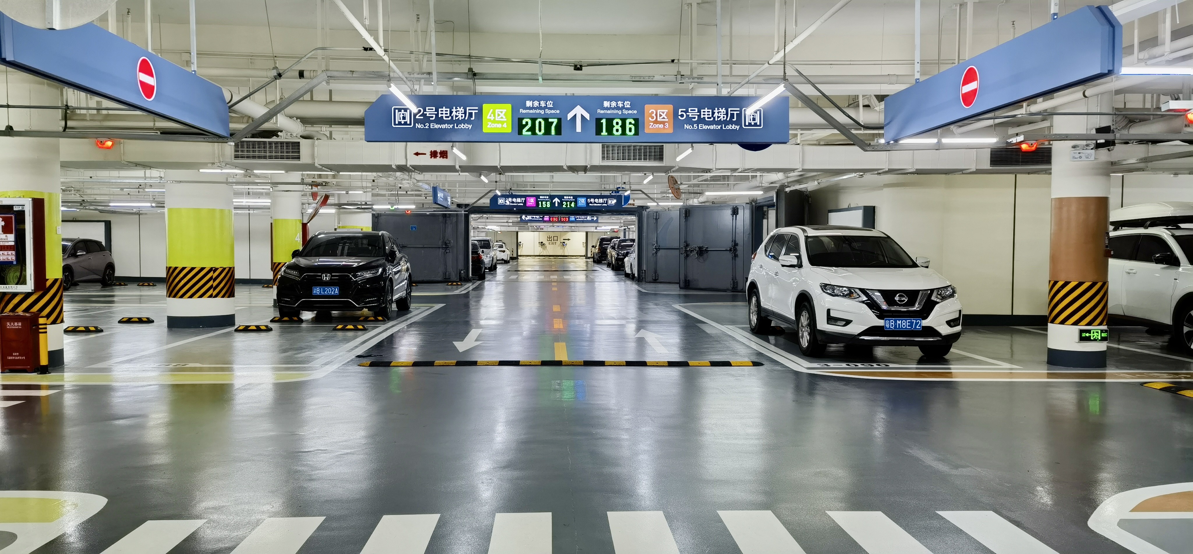 Video Parking Space Detector VPGS LPR Camera Vehicle 3 Spaces