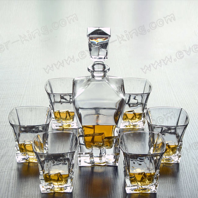 OEM ODM Super White Glass Clear Alcohol Bottles