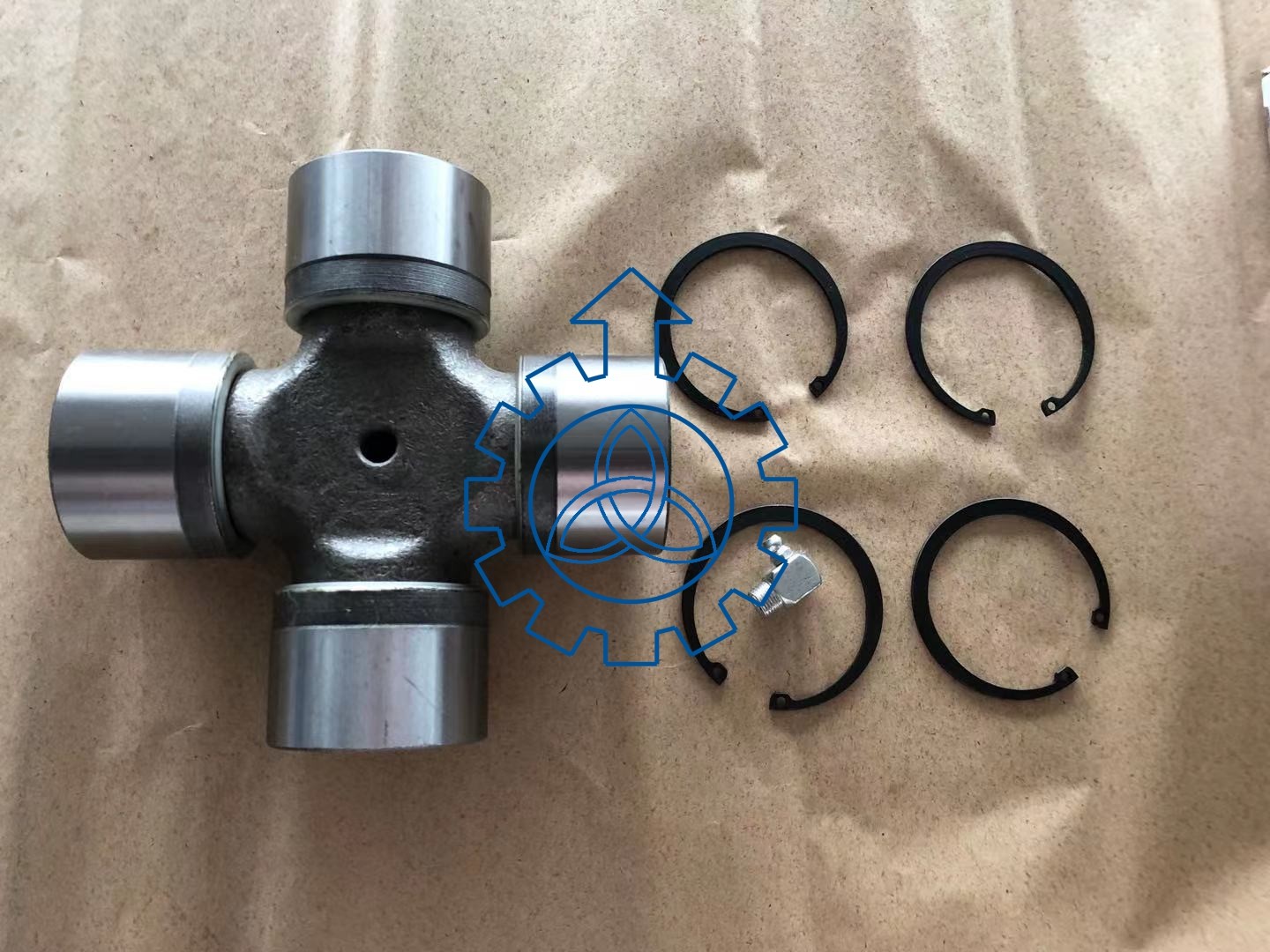 068247 1651164 20876290 Universal Joint Cross Kit For VOLVO Truck