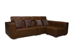 China Classic Living Spaces Leather Sofa Steady Structure And Plastic Legs wholesale