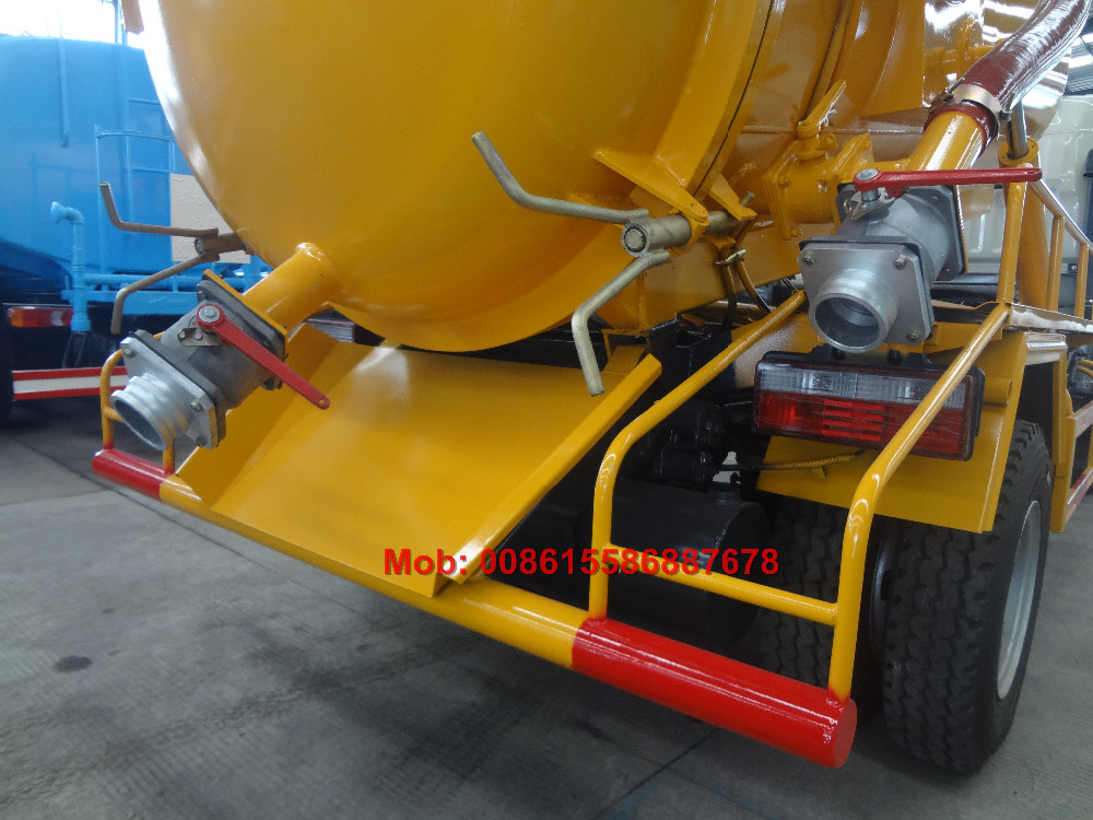 Custom 4000L Septic Tank Truck Sewage Suction Vehicle 4x2 Drive Type 95hp