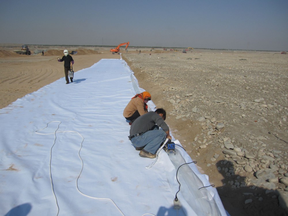 Contemporary Design Style Nonwoven Geotextile Fabric at Supply with Length as Request