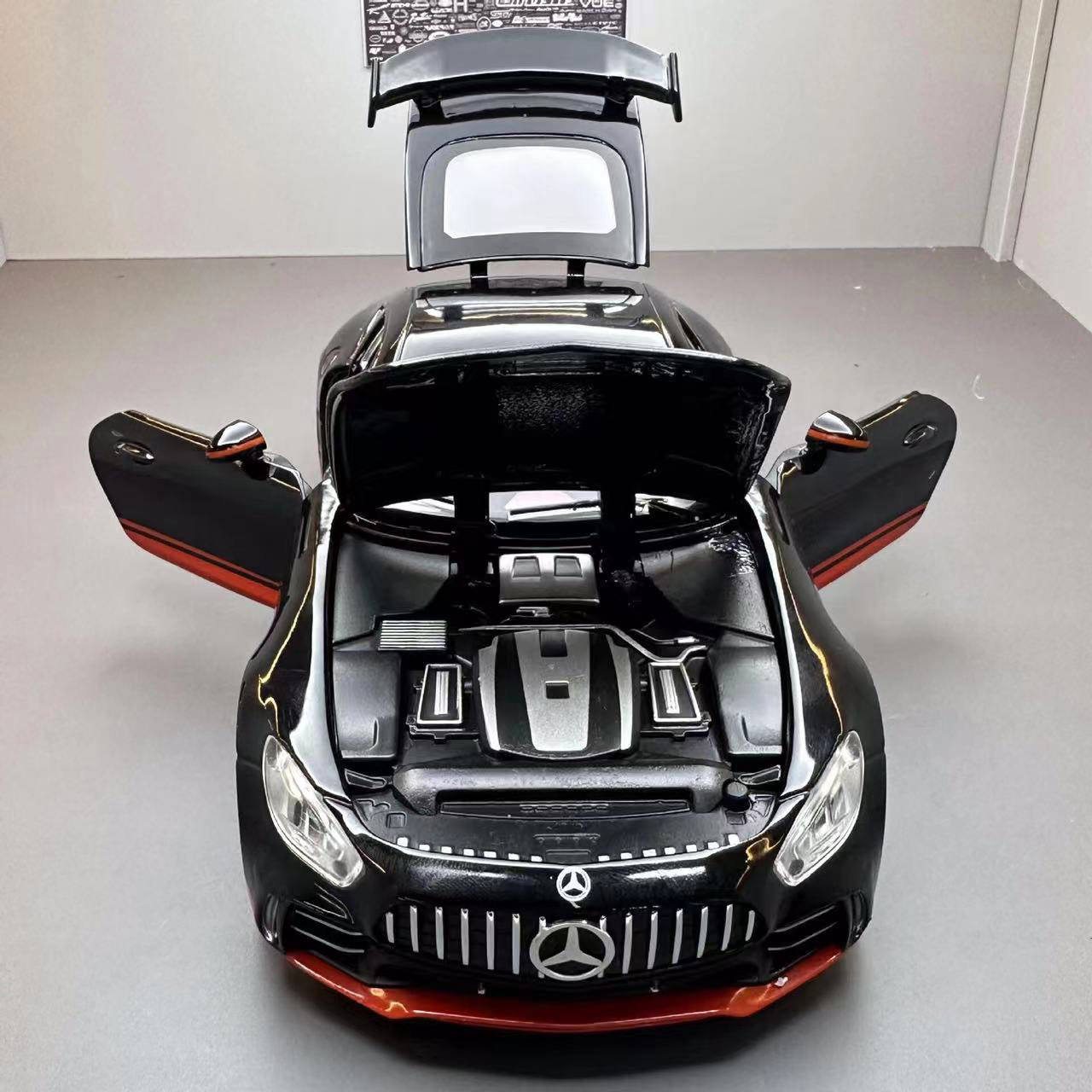 Alloy Amg Car Model 1 24 Daben Gtr With Spray Recoil Acousto-Optic Simulation Sports Car