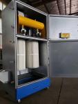 1100 kg Industrial Sandblasting Grinding Cartridge Dust Collector for Dust