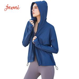 China 220gsm Women Yoga Jacket Windproof Cycling Jacket Zipper Adjustable Drawstring wholesale