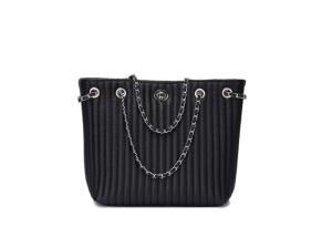 China Sheepskin Bucket Womens Shoulder Handbags , Fashionable Skew Across Chain Bag wholesale